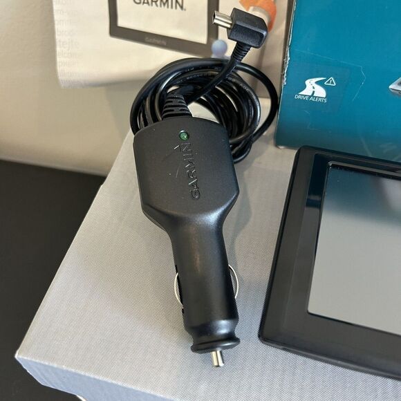 Garmin Drive 50 USA LM 5" Touchscreen GPS OEM Cords & Mount Bundle Tested EUC - Picture 16 of 16